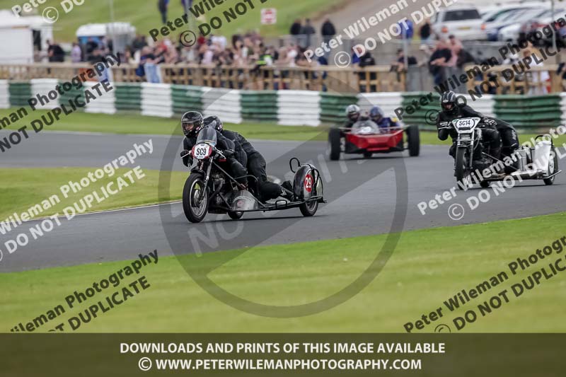 Vintage motorcycle club;eventdigitalimages;mallory park;mallory park trackday photographs;no limits trackdays;peter wileman photography;trackday digital images;trackday photos;vmcc festival 1000 bikes photographs